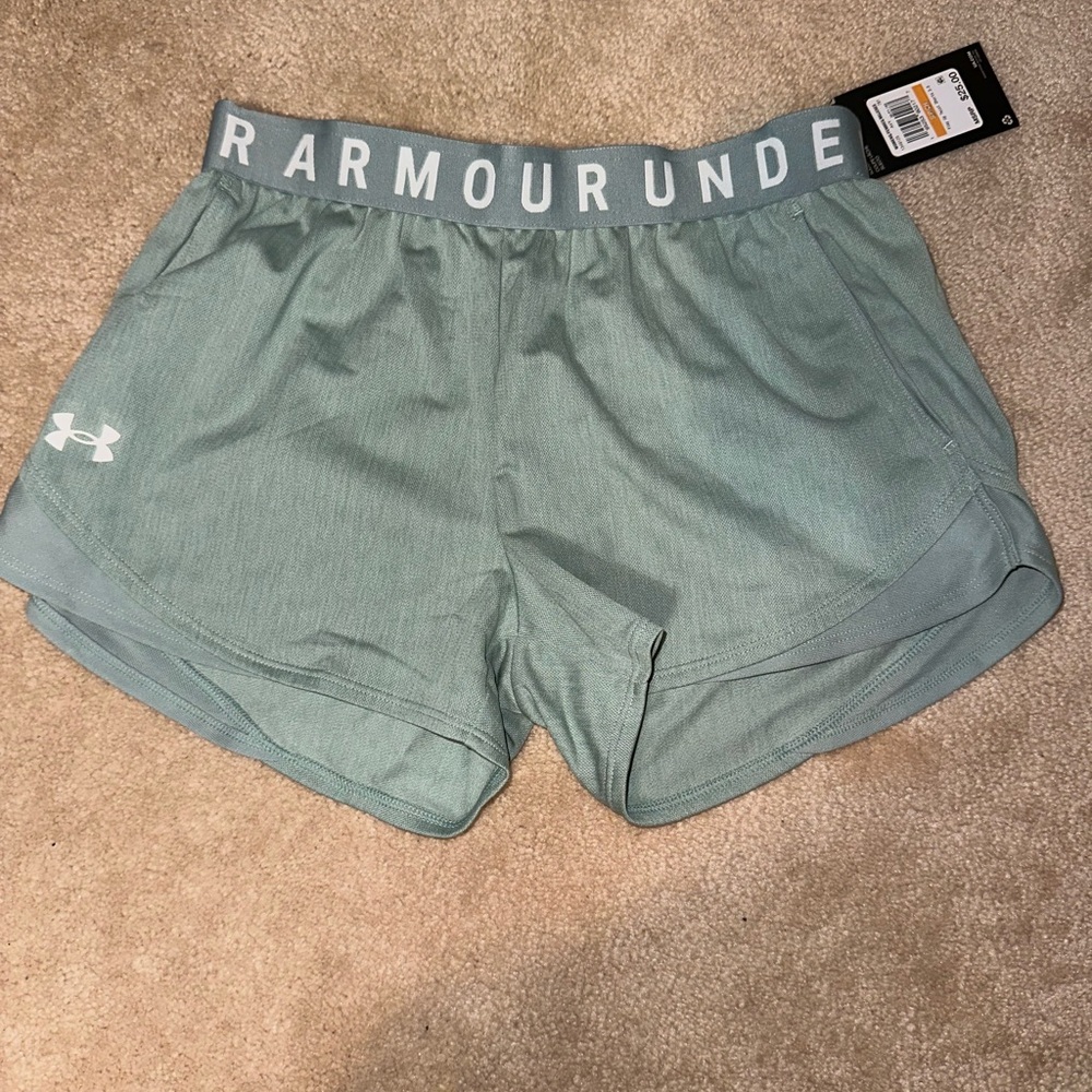 Under Armour Athletic Shorts Elastic Waistband